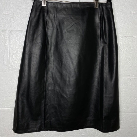 Sa Va Italian Leather Black Skirt - Picture 2 of 5